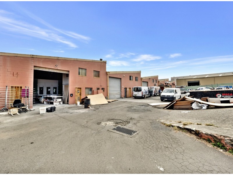 120-122 Station Road, Seven Hills NSW 2147