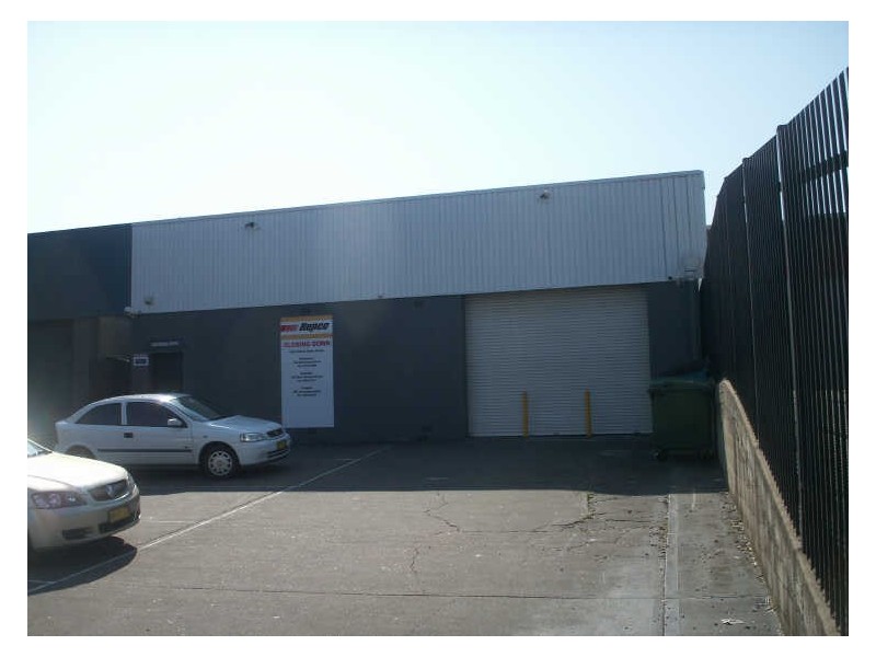 1/6 Stanley Street, Peakhurst NSW 2210