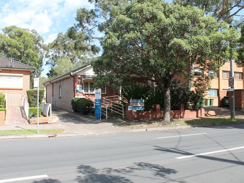 62 Meredith Street, Bankstown NSW 2200