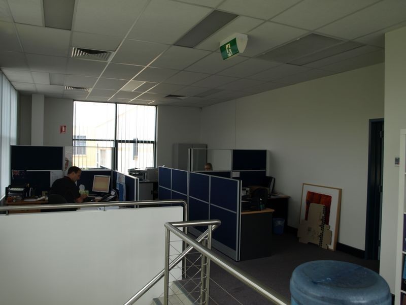 1 Spireton Place, Pendle Hill NSW 2145