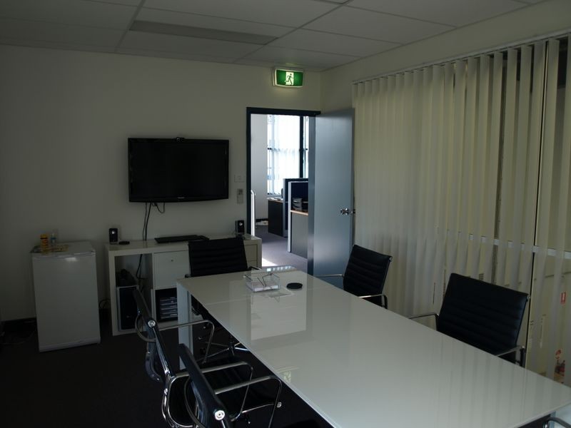 1 Spireton Place, Pendle Hill NSW 2145