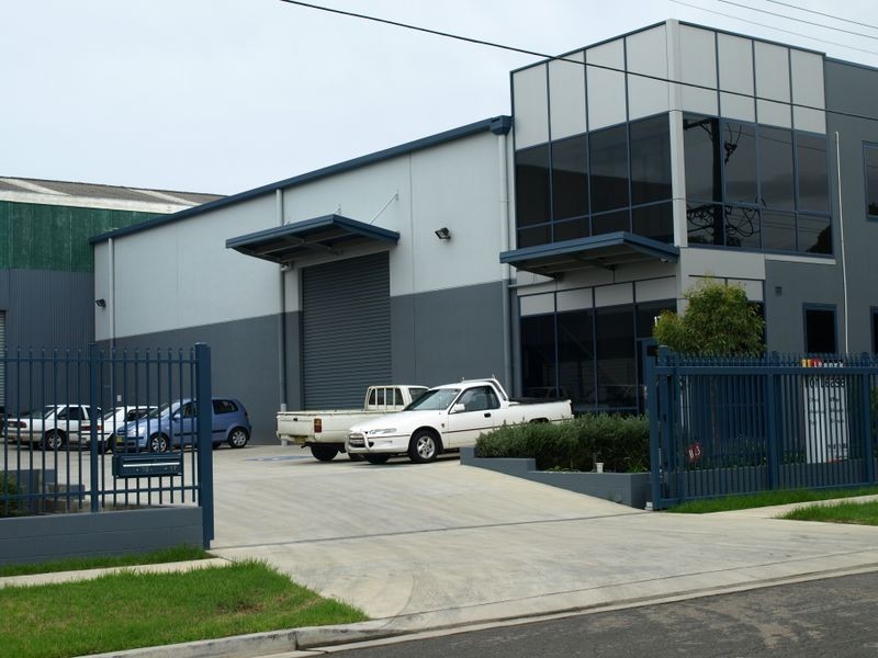 17 Guernsey St, Guildford NSW 2161