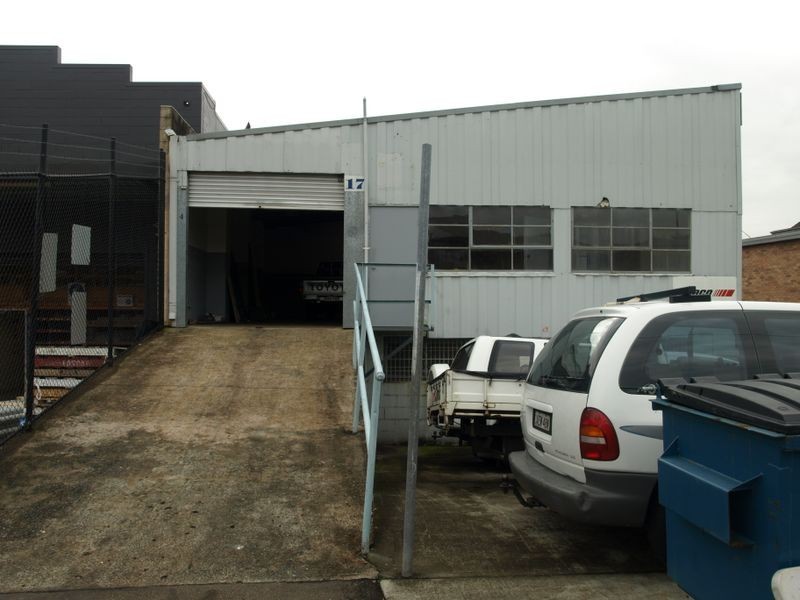 17 Mulvihill Road, West Ryde NSW 2114