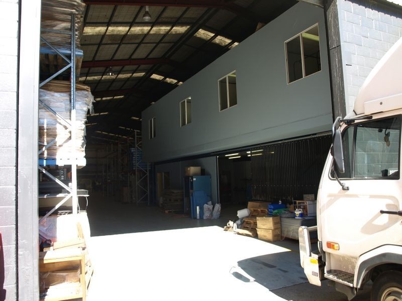 51 Powers Rd, Seven Hills NSW 2147