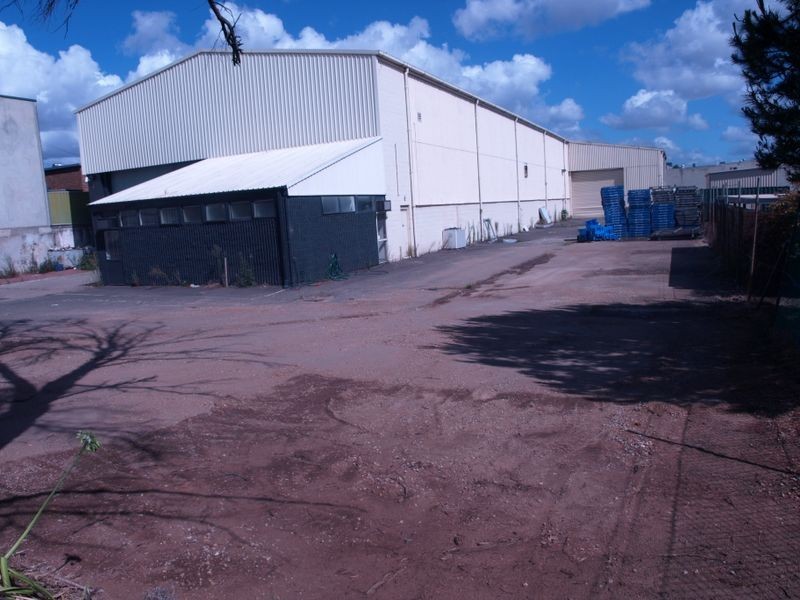 51 Powers Rd, Seven Hills NSW 2147