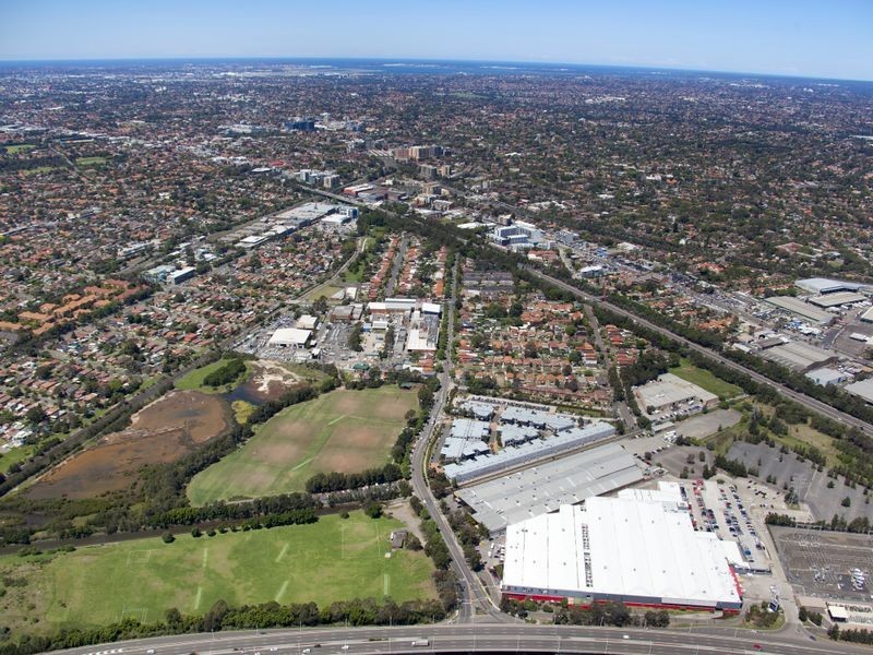 7 Underwood Rd, Homebush NSW 2140