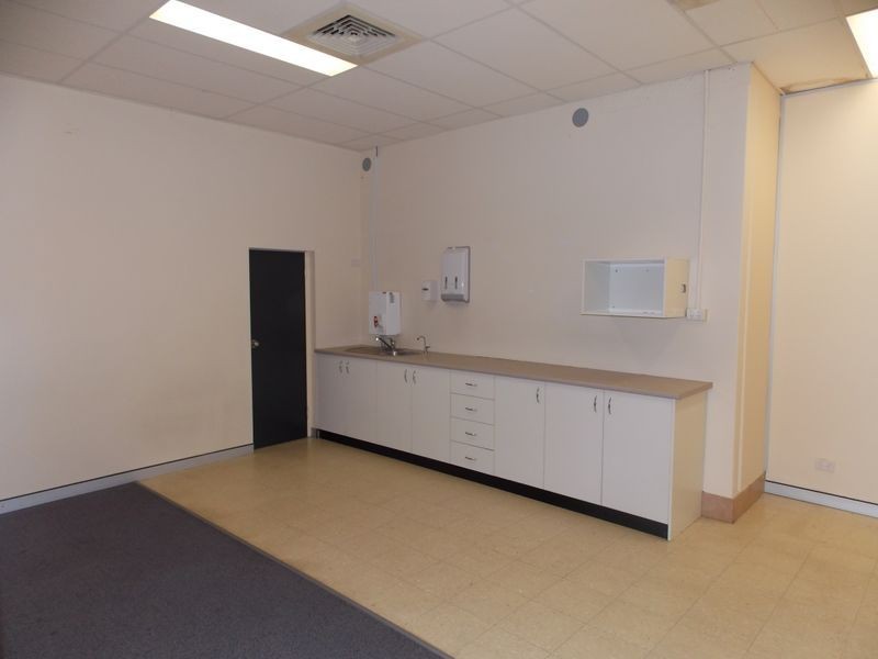 28 Third Avenue, Blacktown NSW 2148