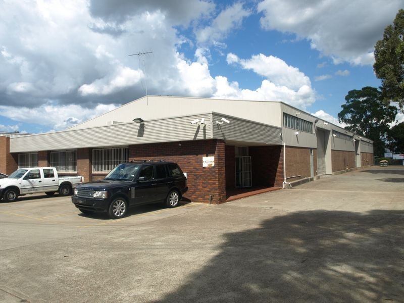 8 Dupas Street, Smithfield NSW 2164
