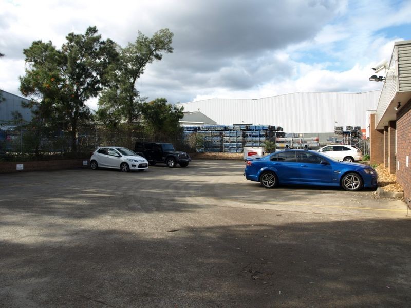 8 Dupas Street, Smithfield NSW 2164