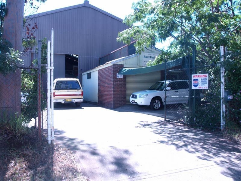 5 Nirvana Street, Pendle Hill NSW 2145