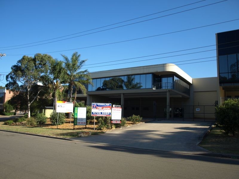 13 Centre Place, Wetherill Park NSW 2164