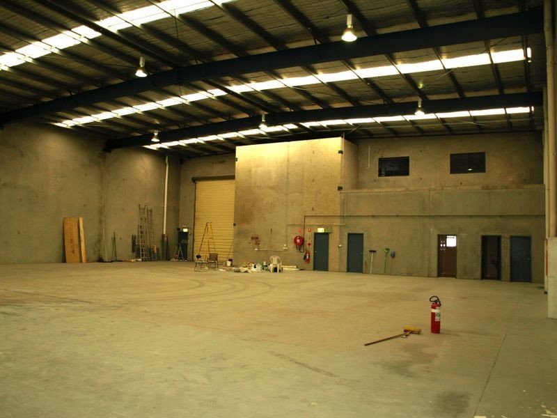 13 Centre Place, Wetherill Park NSW 2164