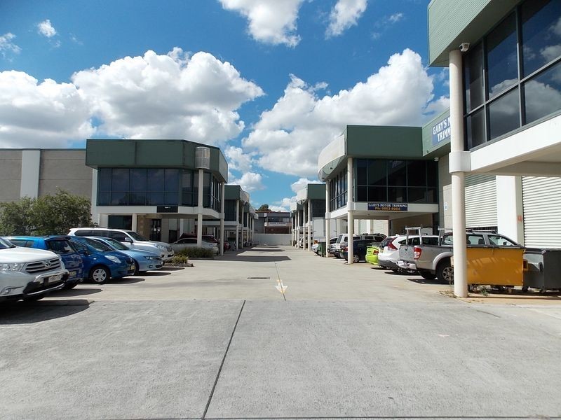 11/17A Amax Avenue, Girraween NSW 2145