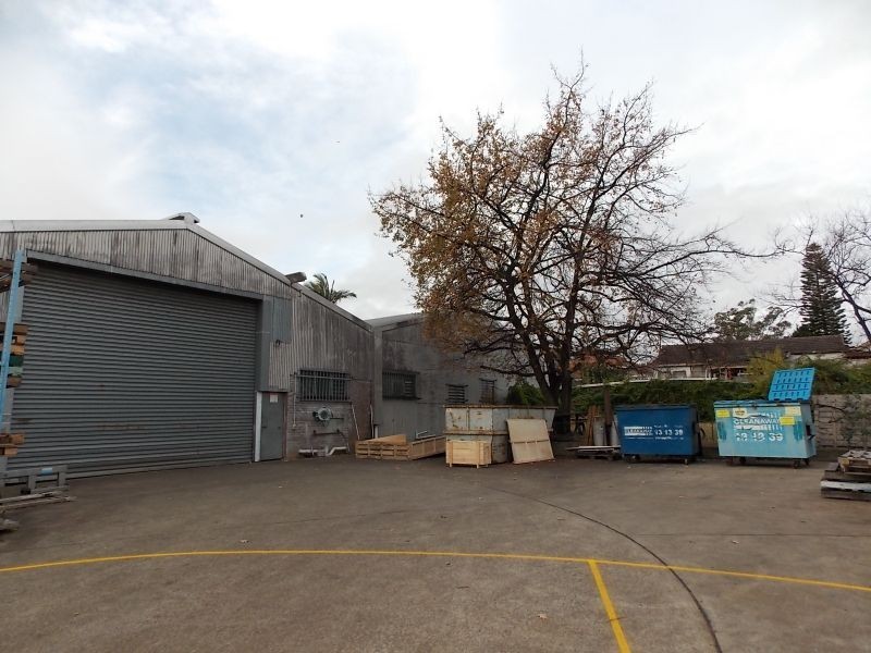 2 Raglan Road, Auburn NSW 2144