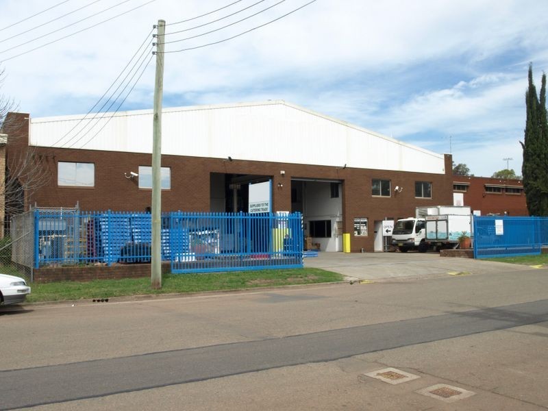 4 Deniehy Street, Granville NSW 2142