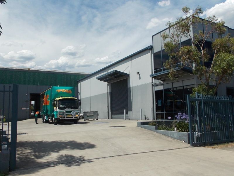 17 Guernsey Street, Guildford NSW 2161