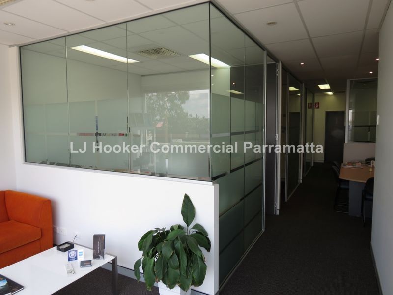 3 Level 1/411 Church Street, Parramatta NSW 2150