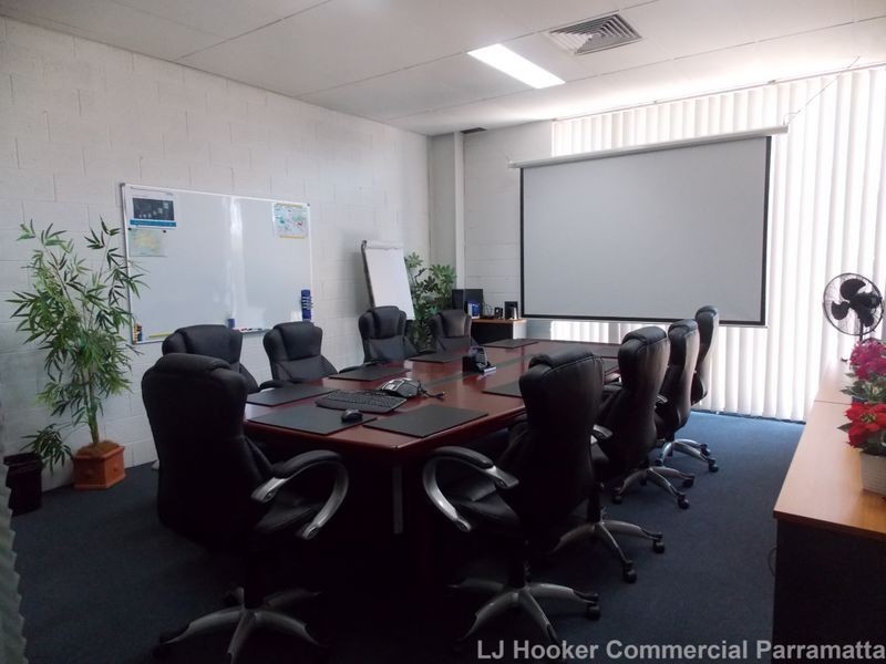 34 Hallstrom Place, Wetherill Park NSW 2164