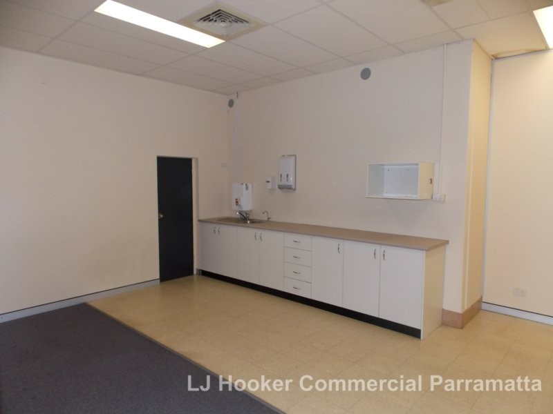 28 Third Avenue, Blacktown NSW 2148