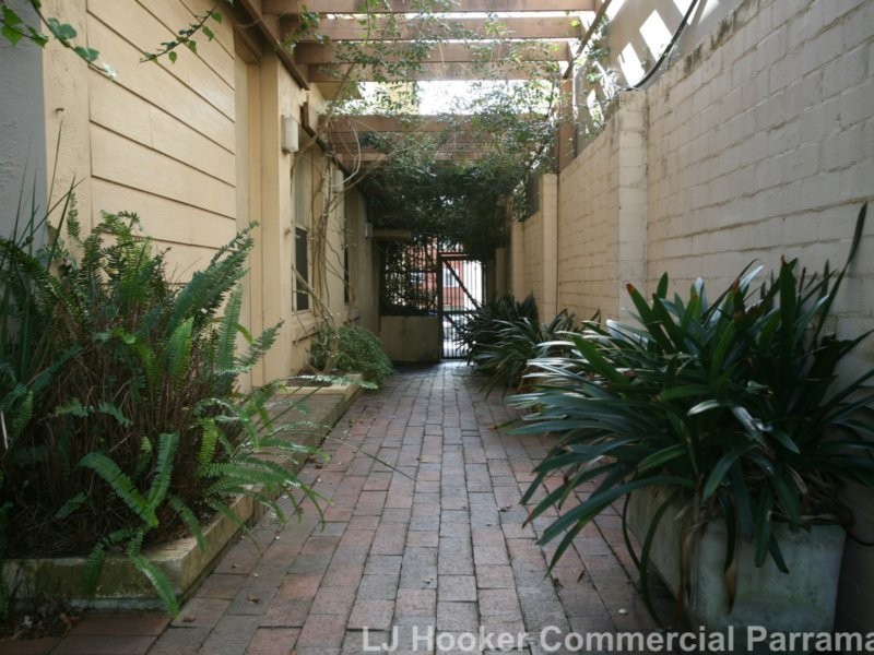 8 Ethel Street, Eastwood NSW 2122