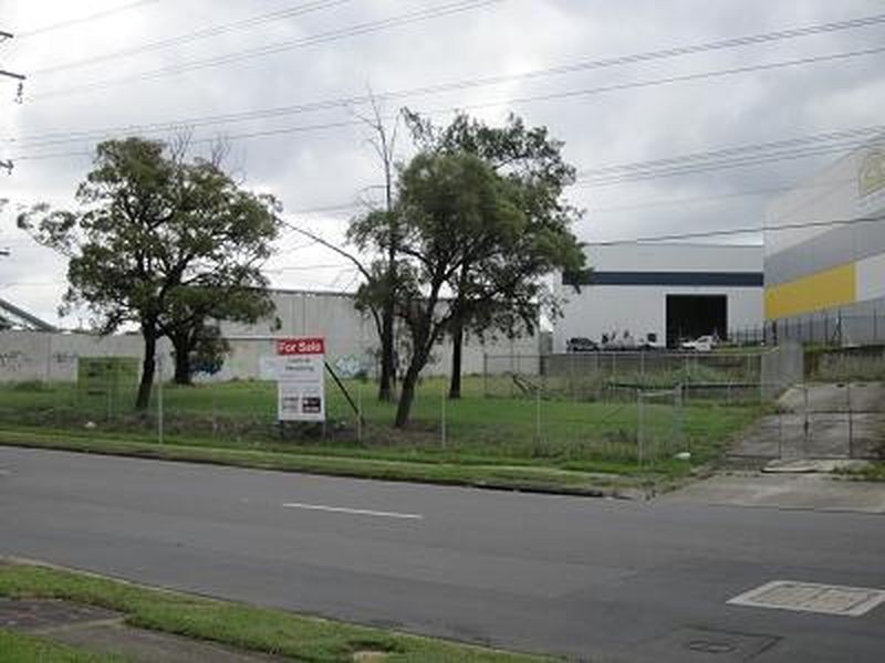 36 Powers Rd, Seven Hills NSW 2147