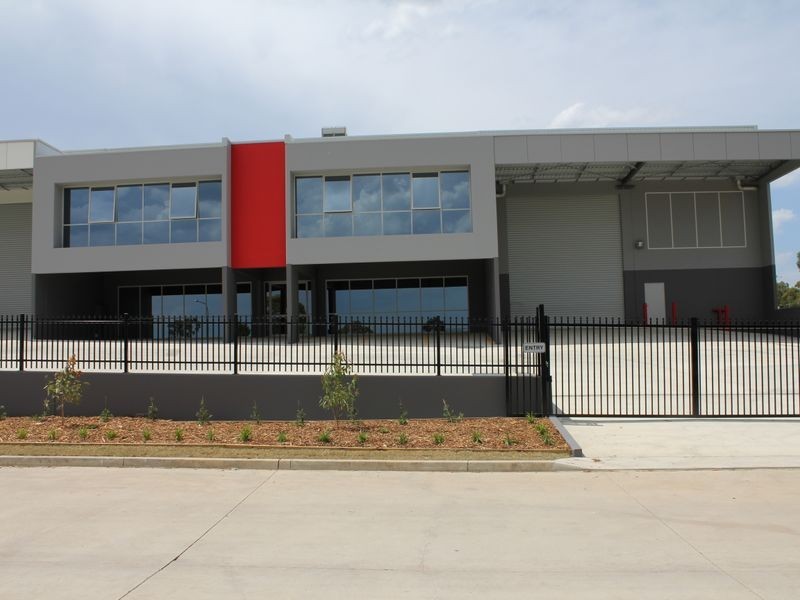 1 & 2/2-4 Tasha Place, Kings Park NSW 2148