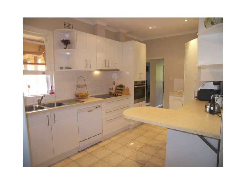 21 Poole Street, Kingsgrove NSW 2208