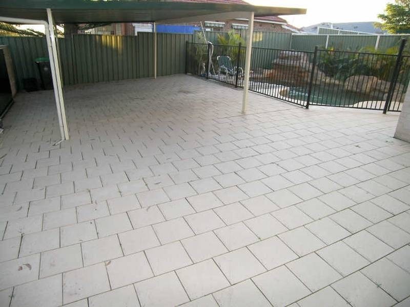 21 Rosebank Avenue, Kingsgrove NSW 2208