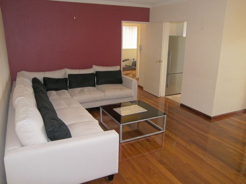 12/5 St Albans Road, Kingsgrove NSW 2208