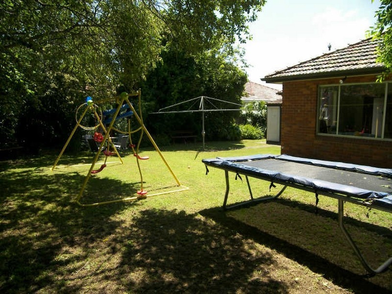 13 Waycott Avenue, Kingsgrove NSW 2208