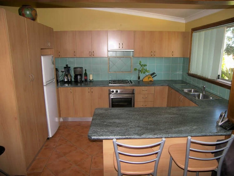 27 Rosebank Avenue, Kingsgrove NSW 2208