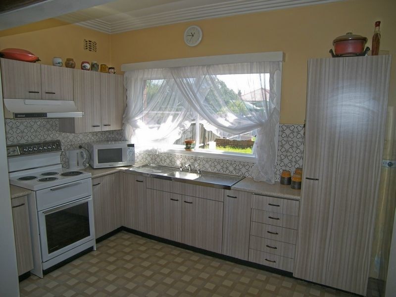 2 Kingsway, Kingsgrove NSW 2208