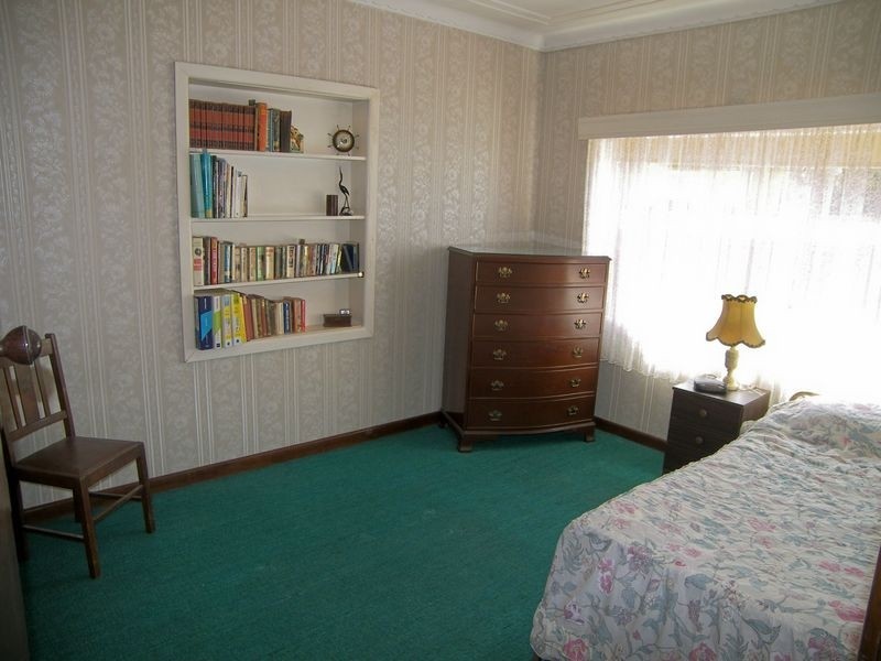 2 Kingsway, Kingsgrove NSW 2208