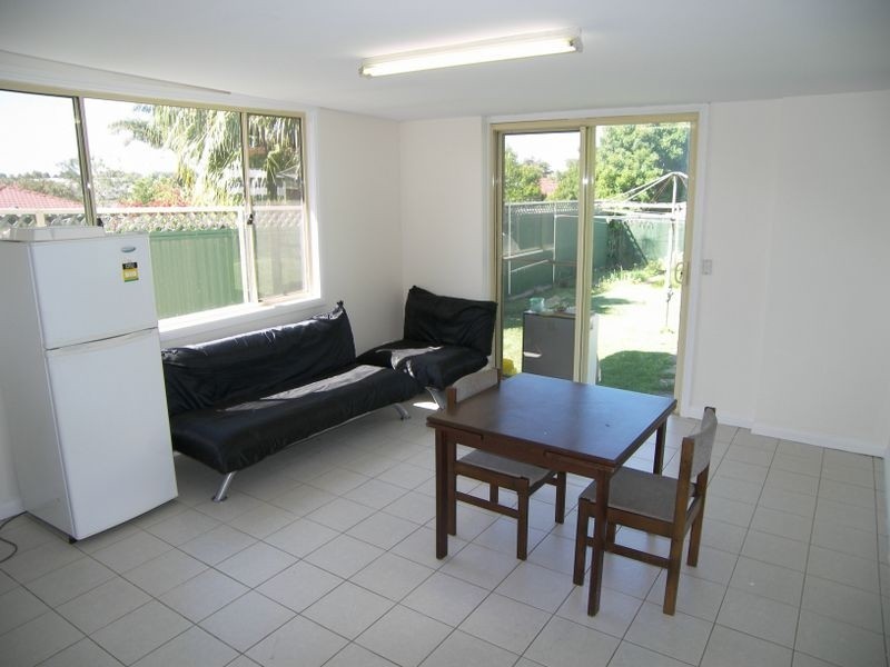 2 Sutcliffe Street, Kingsgrove NSW 2208