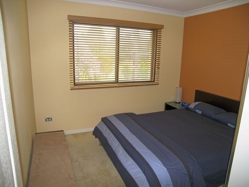 1/2 Rogers Street, Roselands NSW 2196