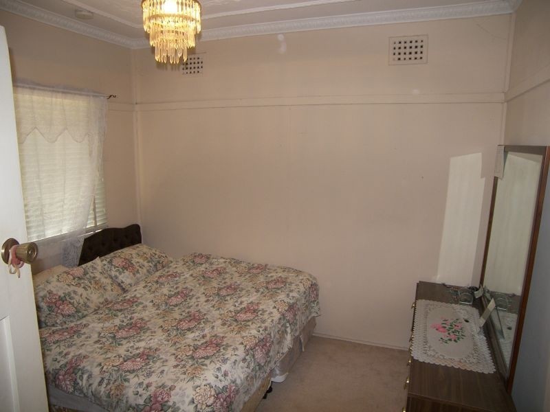 56 Albion Street, Roselands NSW 2196