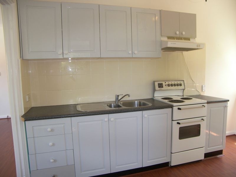 6 Pacific Street, Kingsgrove NSW 2208