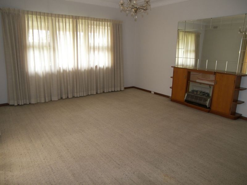 14 Edward Street, Kingsgrove NSW 2208