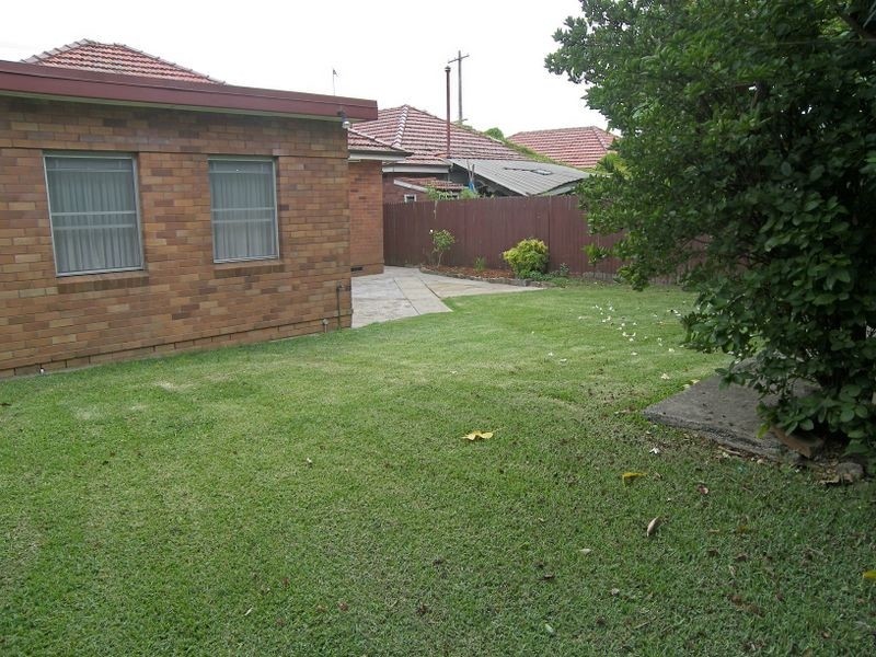 14 Edward Street, Kingsgrove NSW 2208