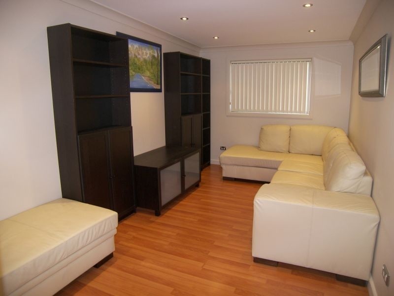 98 Chapel Street, Kingsgrove NSW 2208