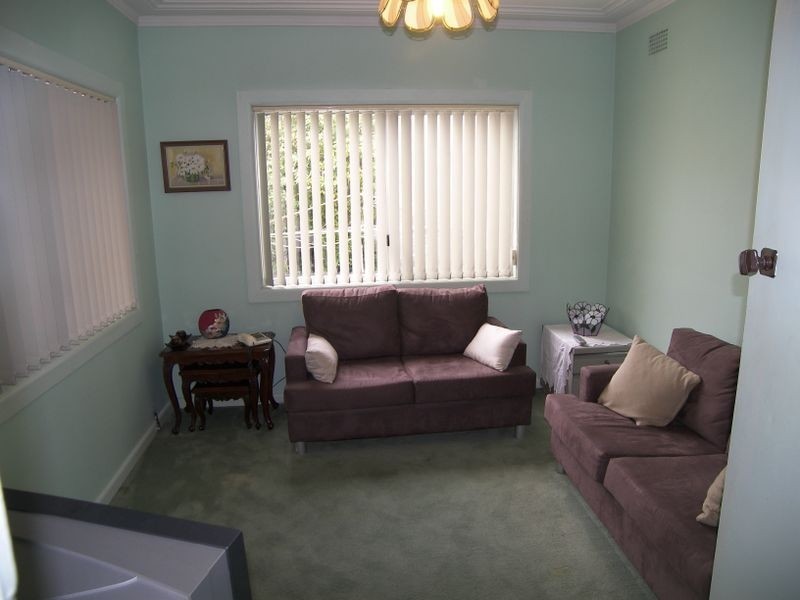 10 Bobadah Street, Kingsgrove NSW 2208