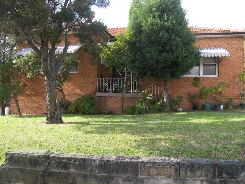 84 Kingsgrove Road, Clemton Park NSW 2206