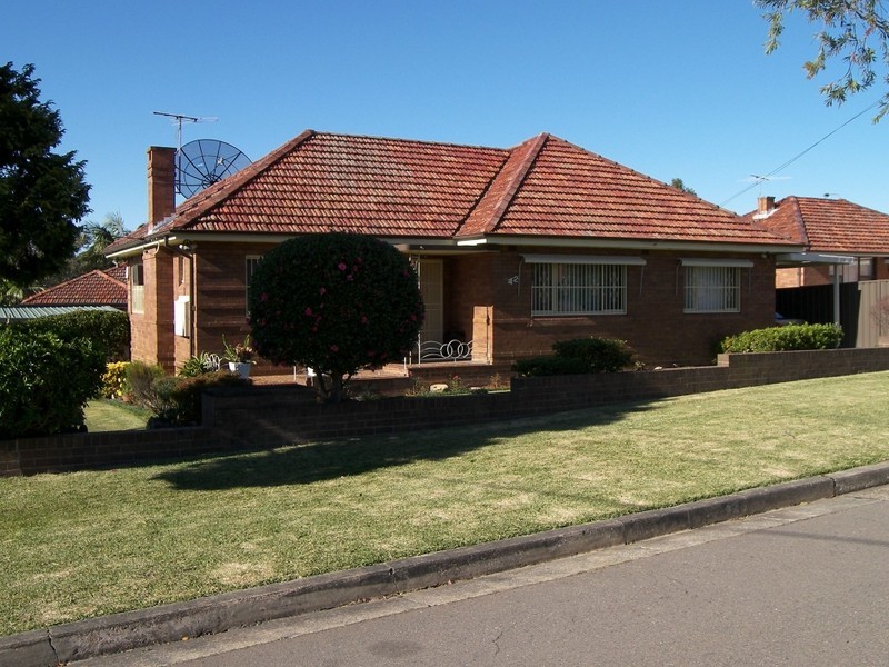 42 Elouera Street, Beverly Hills NSW 2209