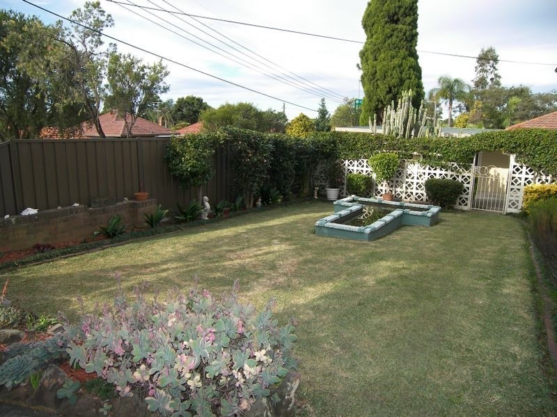 42 Elouera Street, Beverly Hills NSW 2209