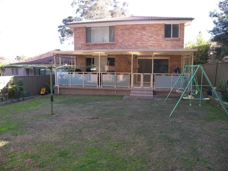 31 Glamis Street, Kingsgrove NSW 2208