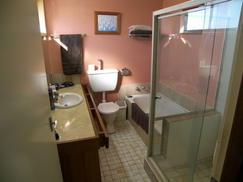 68 Staples Street, Kingsgrove NSW 2208