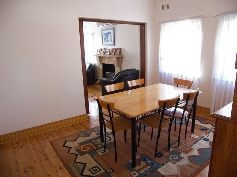 24 Poole Street, Kingsgrove NSW 2208