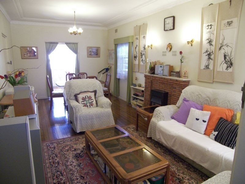 7 Warejee Street, Kingsgrove NSW 2208