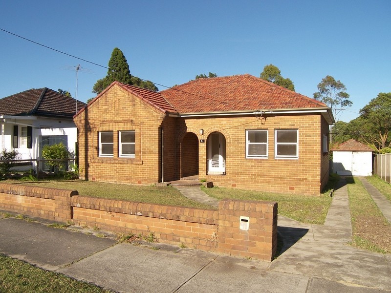 41 Berith Street, Kingsgrove NSW 2208