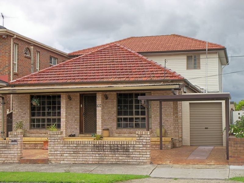 107 Chapel Street, Kingsgrove NSW 2208